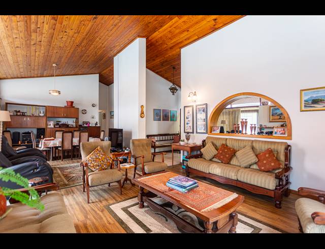 3 BEDROOM HOUSE RENTED IN PANORAMA